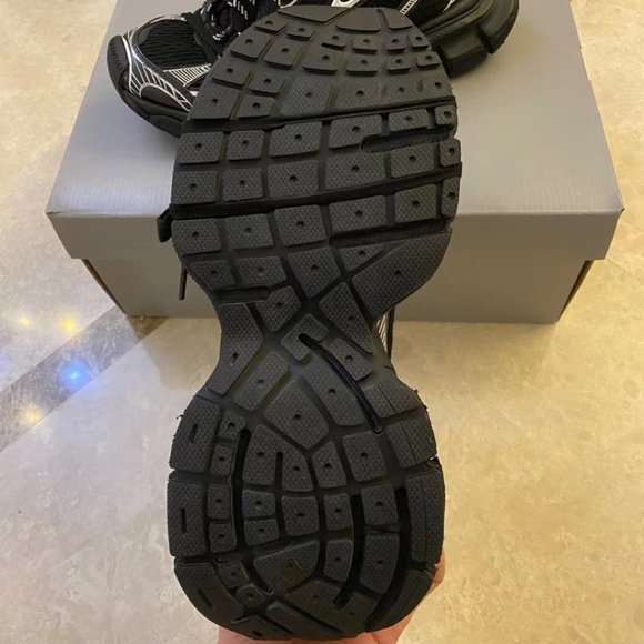 Balenciaga  Low side non-slip - Picture 4 of 7